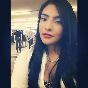 Meet your Posher, Manuela